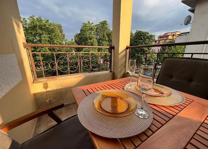 Апартаменты Art - Поморие